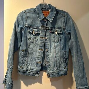 Levi’s Jean jacket size S